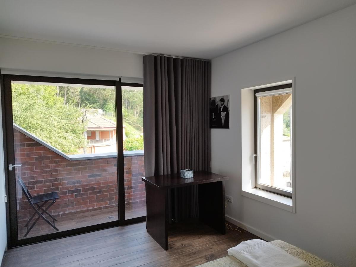 Вилла Box House Паредиш-ди-Кора Экстерьер фото